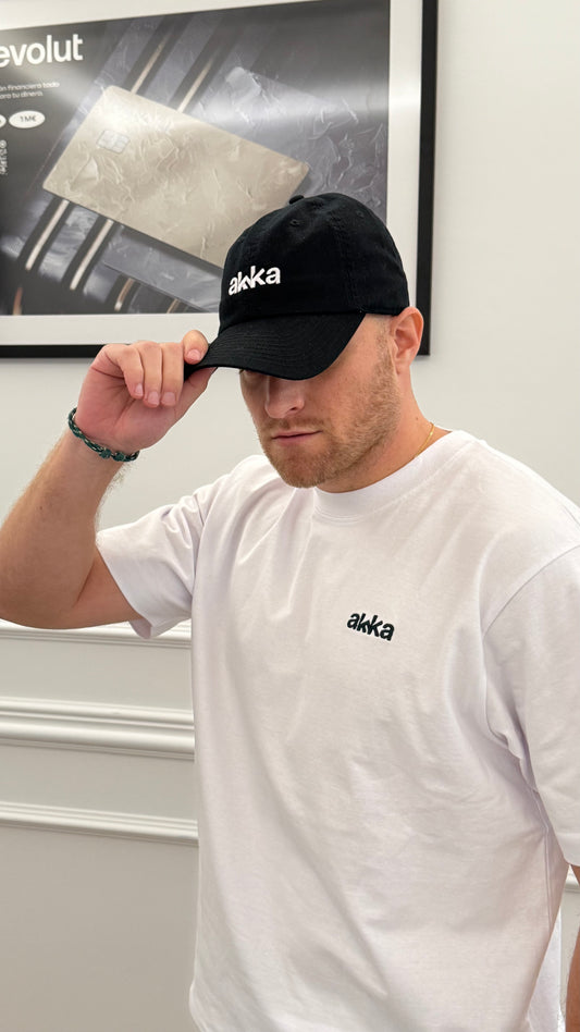 Akka Cap